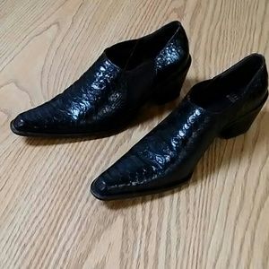 Alligator Stuart Weitzman Booties